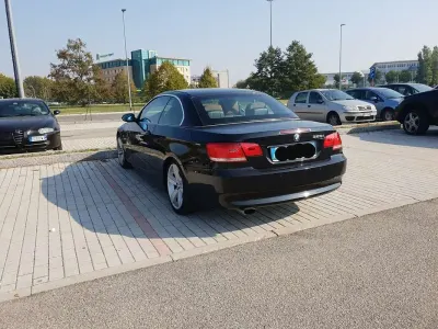 Usata BMW 320 Cabriolet 170 CV (125 kW) 2009 Cabrio