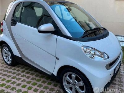 Usata Smart ForTwo Coupé 54 CV (39 kW) 2013 Utilitaria