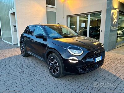 Nero Usata 2025 Fiat 600 La Prima SUV | 21.900 € (Buon prezzo)