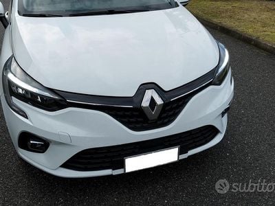 Usata Renault Clio V 100 CV (73 kW) 2019 Bianco Berlina