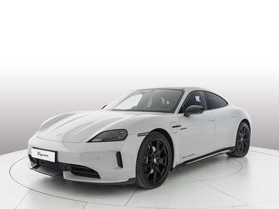 Nuova Porsche Taycan Black Edition 319 kW (435 CV) 2026 Gesso Berlina