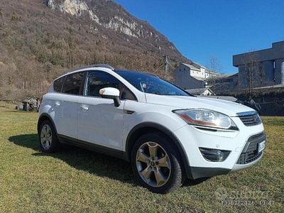 Usata Ford Kuga 136 CV (100 kW) 2010 Bianco SUV
