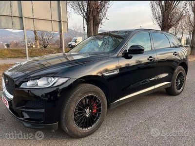 Usata Jaguar F-Pace Prestige 163 CV (119 kW) 2017 Nero SUV
