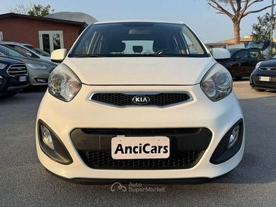 Usata Kia Picanto 69 CV (50 kW) 2014 Bianco Utilitaria