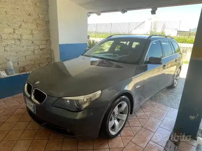 Usata BMW 520 163 CV (119 kW) 2006 Nero Station wagon