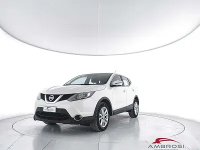 Usata Nissan Qashqai N-Vision 110 CV (80 kW) 2017 Bianco SUV
