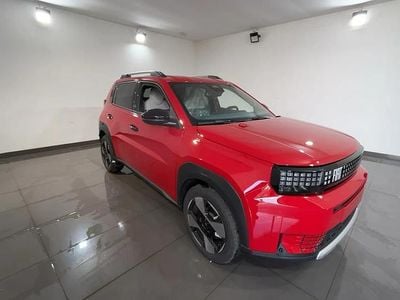 Nuova Fiat Grande Panda La Prima 100 CV (73 kW) 2026 111rosso passione Utilitaria