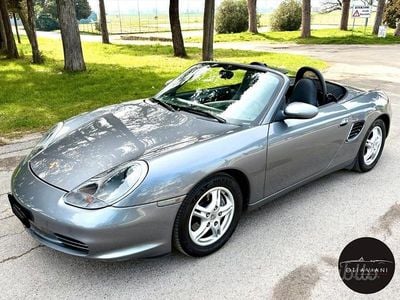 Usata Porsche Boxster 228 CV (167 kW) 2002 Grigio Cabrio