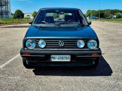 Usata VW Golf II 73 CV (53 kW) 1986 Verde Utilitaria