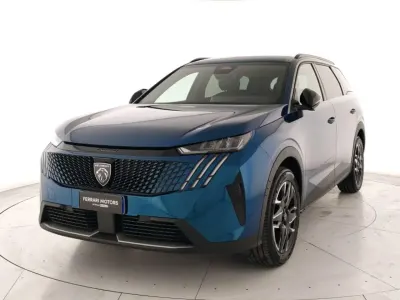 Usata Peugeot 5008 Allure 135 CV (99 kW) 2025 Blu SUV