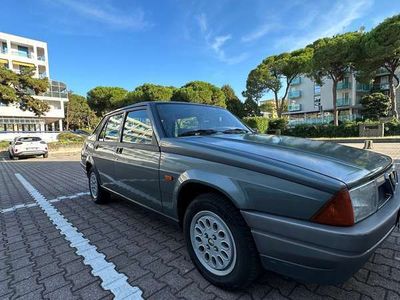 usata Alfa Romeo 75 1.6