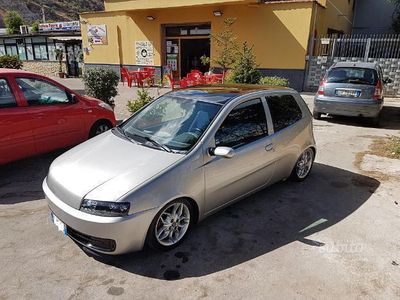 Venduto Fiat Punto 2°serie soft tuning - auto usate in vendita