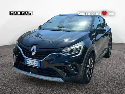 Usata Renault Captur Techno 143 CV (105 kW) 2023 Nero SUV