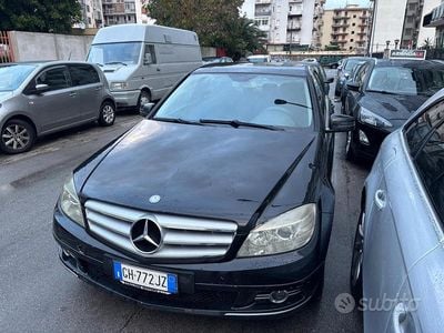 Usata Mercedes C220 169 CV (124 kW) 2009 Nero Berlina