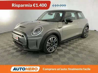 Usata Mini Cooper SE Essential 75 kW (102 CV) 2022 Grigio Utilitaria