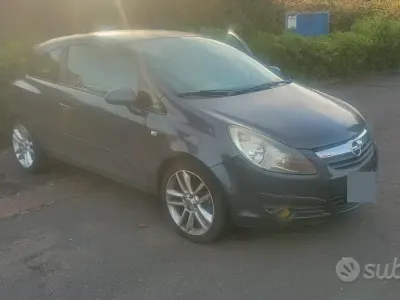Usata Opel Corsa 90 CV (66 kW) 2006 Grigio Utilitaria