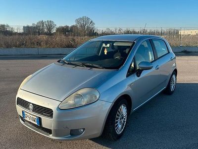 Usata Fiat Grande Punto Dynamic 90 CV (66 kW) 2007 Utilitaria