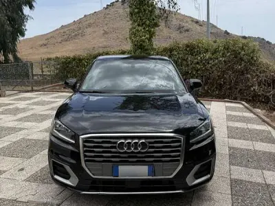 Usata Audi Q2 Sport 116 CV (85 kW) 2020 Nero SUV