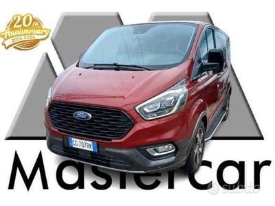 Usata Ford Tourneo Custom Active 185 CV (136 kW) 2021 Rosso Furgone