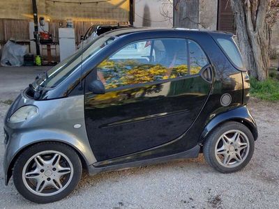 usata Smart ForTwo Coupé 0.8 cdi &Passion