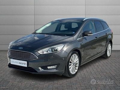 Usata Ford Focus Titanium 116 CV (85 kW) 2015 Grigio Station wagon