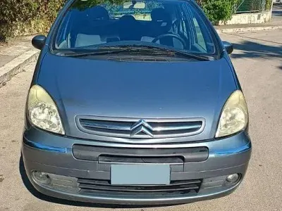 Usata Citroën Xsara 95 CV (69 kW) 2004 Bluazzurro Monovolume