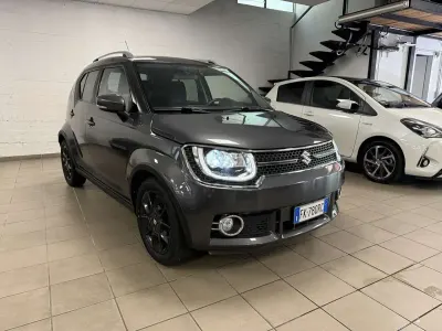 Usata Suzuki Ignis 90 CV (66 kW) 2017 Grigio SUV