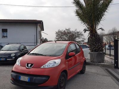 usata Peugeot 107 1.0 68CV 3p. Plaisir ok neopatentati