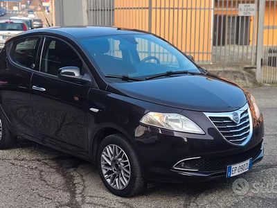 Usata Lancia Ypsilon Platinum 69 CV (50 kW) 2013 Utilitaria