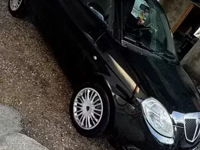 Usata Lancia Ypsilon