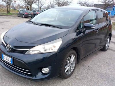 usata Toyota Verso Verso1.6 d-4d Business 5p.