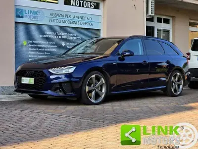 Usata Audi A4 S-Line 190 CV (139 kW) 2019 Bluazzurro Station wagon