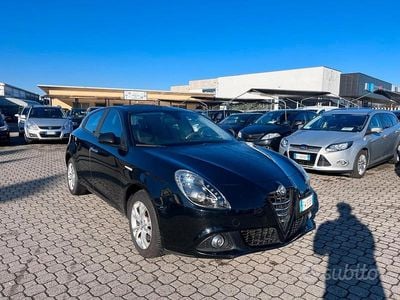 Usata Alfa Romeo Giulietta Exclusive 105 CV (77 kW) 2014 Nero Utilitaria