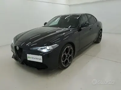 Gebraucht Alfa Romeo Giulia Sprint 190 PS (139 kW) 2022 Schwarz Limousine