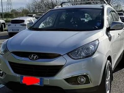 Usata Hyundai ix35 135 CV (99 kW) 2012 Grigio SUV