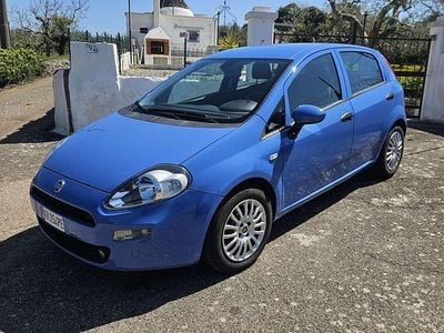Usata Fiat Punto Lounge 95 CV (69 kW) 2018 Blu Utilitaria