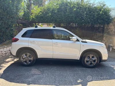 Bianco Usata 2018 Suzuki Vitara SUV | 11.000 € (Buon prezzo)