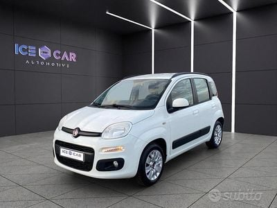 Usata Fiat Panda Lounge 70 CV (51 kW) 2017 Bianco Utilitaria