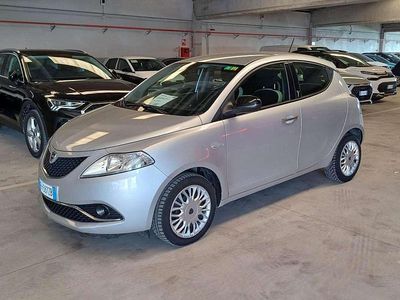 Usata Lancia Ypsilon S 95 CV (69 kW) 2017 Grigio Utilitaria