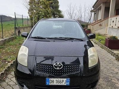 Usata Toyota Yaris 65 CV (47 kW) 2008 Utilitaria