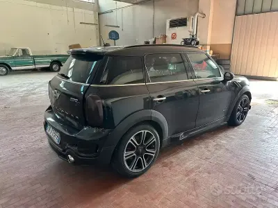 Usata Mini Countryman 143 CV (105 kW) 2015 Nero SUV
