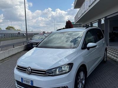 Occasion VW Touran Business 115 PK (84 kW) 2017 Blauw MPV