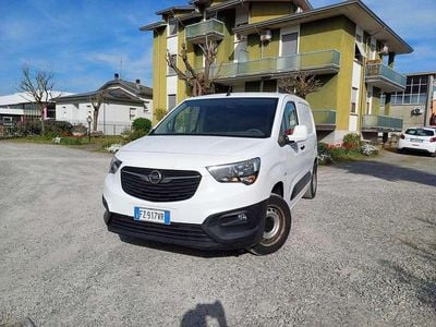 Usata Opel Combo 102 CV (75 kW) 2020 Bianco Monovolume