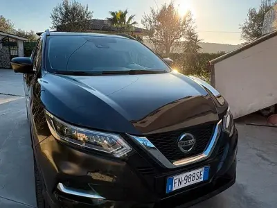 Usata Nissan Qashqai 110 CV (80 kW) 2018 Nero SUV