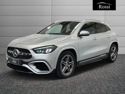 Usata Mercedes GLA200 Advanced Plus 150 CV (110 kW) 2024 Argento hightech SUV