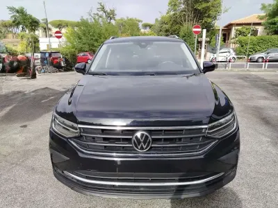 Usata VW Tiguan Life 150 CV (110 kW) 2021 Nero SUV