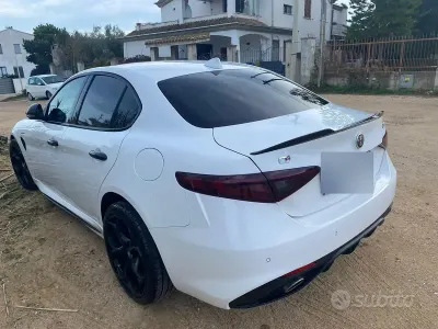 Usata Alfa Romeo Giulia Veloce 210 CV (154 kW) 2019 Bianco Berlina