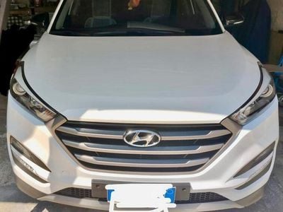 Usata Hyundai Tucson Comfort 141 CV (103 kW) 2017 Bianco SUV