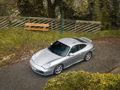 Porsche 911 Carrera 4S