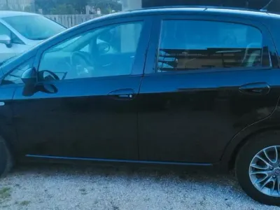 Usata Fiat Punto S 95 CV (69 kW) 2012 Nero Utilitaria
